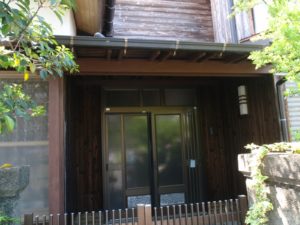 中古リノベーション玄関before